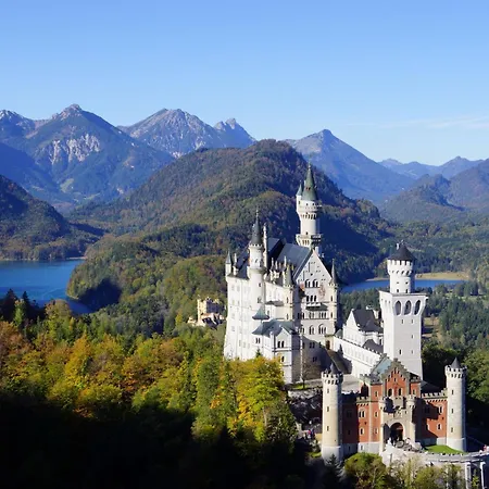 Neuschwansteinblick 121 *