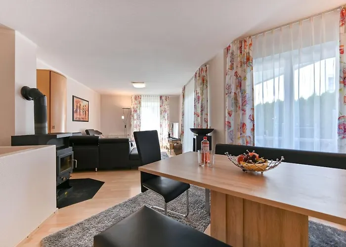 Neuschwansteinblick 121